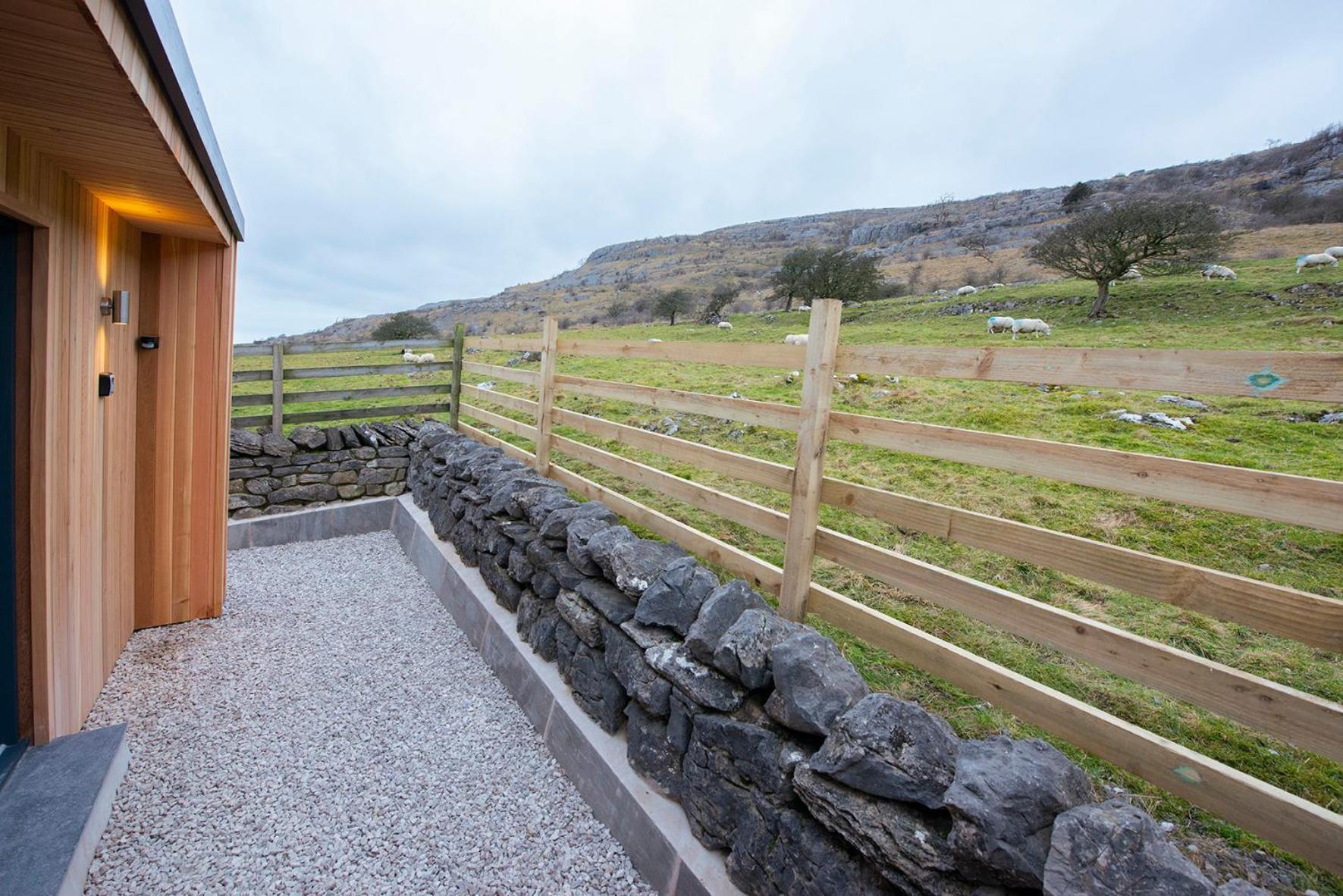 Dalecote Barn Bed & Breakfast Ingleton  Exterior photo